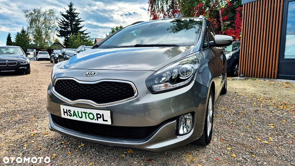 Kia Carens 1.6 GDI XL 7os - 25