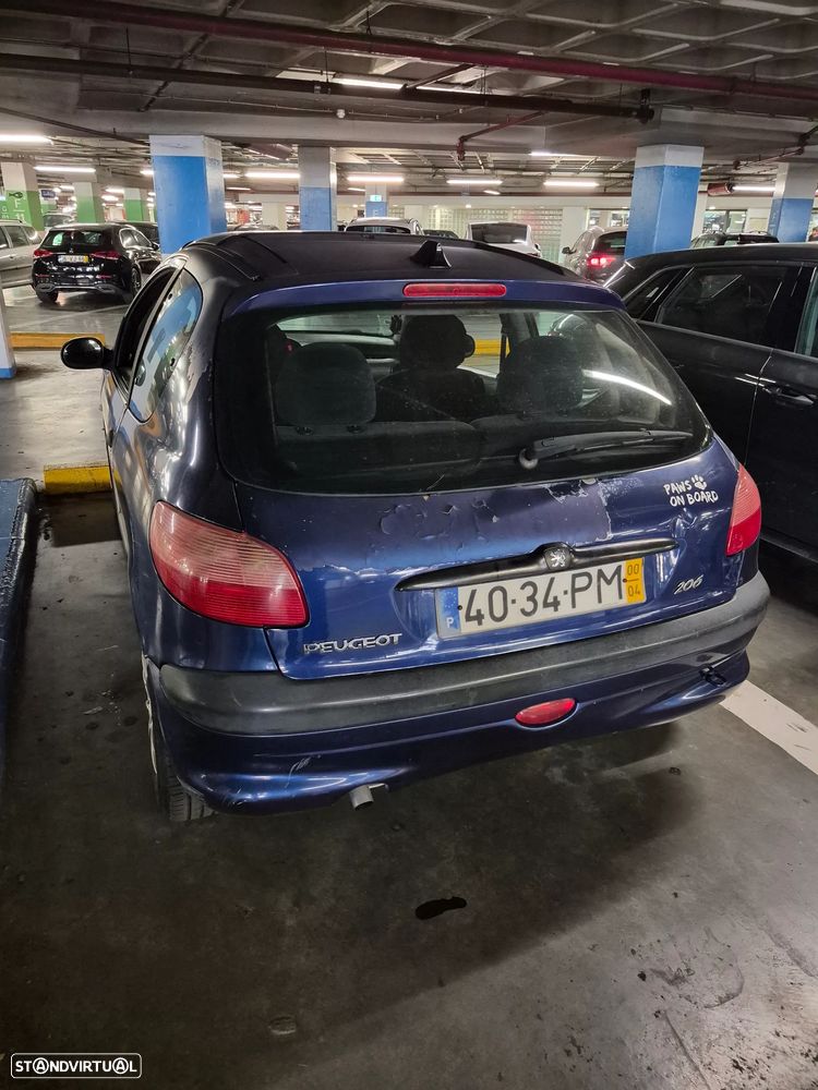 Peugeot 206 1.1 XT - 4