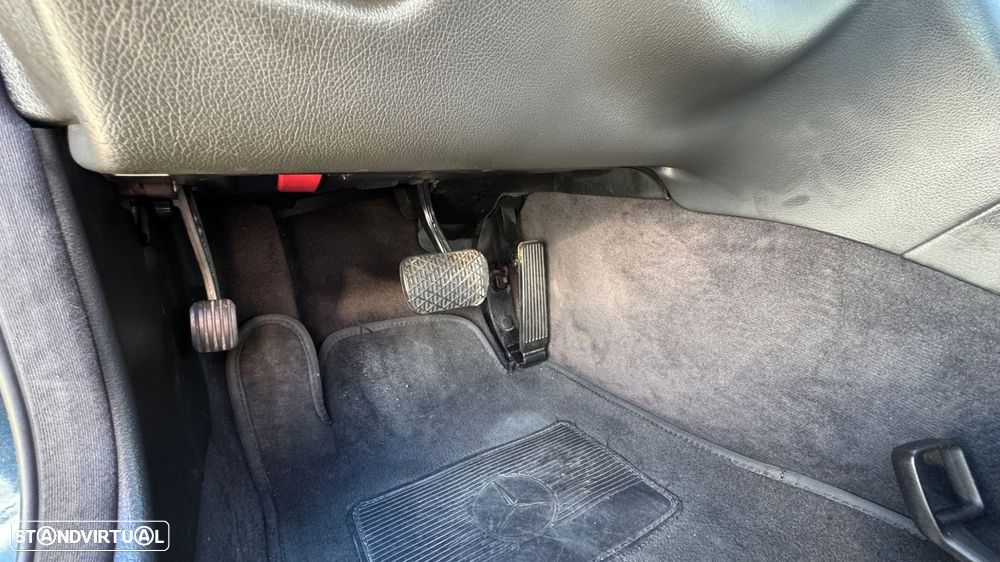 Mercedes-Benz C 220 CDI Avantgarde Aut. - 22