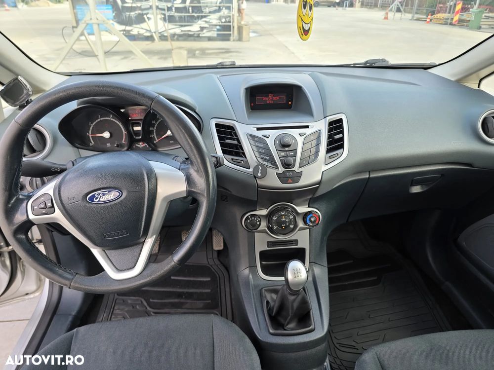 Ford Fiesta 1.25i Trend - 19