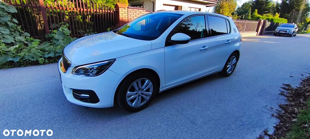 Peugeot 308