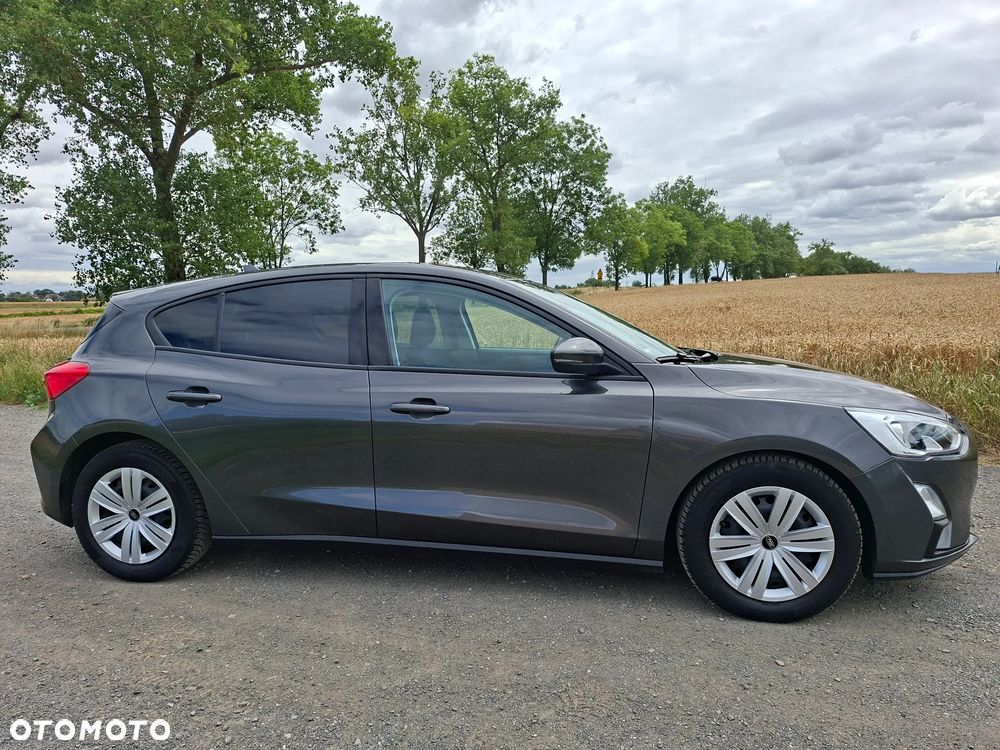 Ford Focus 1.0 EcoBoost Trend Edition - 6