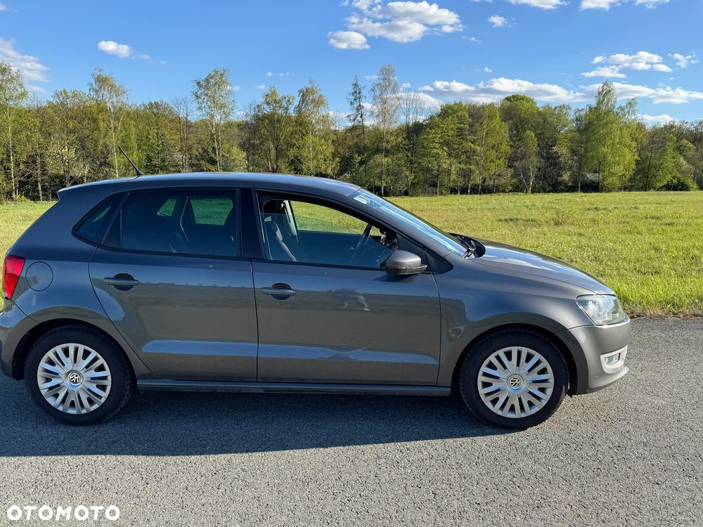 Volkswagen Polo 1.6 TDI DSG Highline - 2