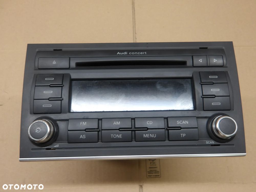 AUDI A4 B7 SEDAN 04-08 2.0TDI RADIO RADIOODTWARZACZ 8E0035186AK - 1