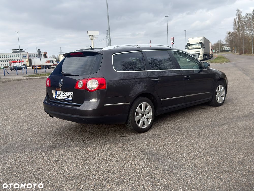 Volkswagen Passat 2.0 TDI DPF Highline DSG - 3