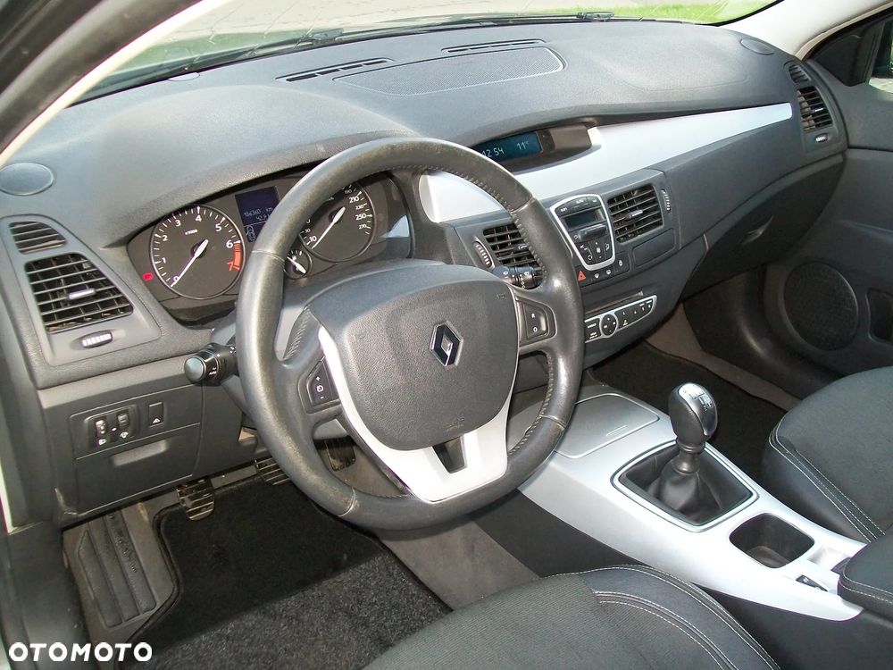 Renault Laguna - 15