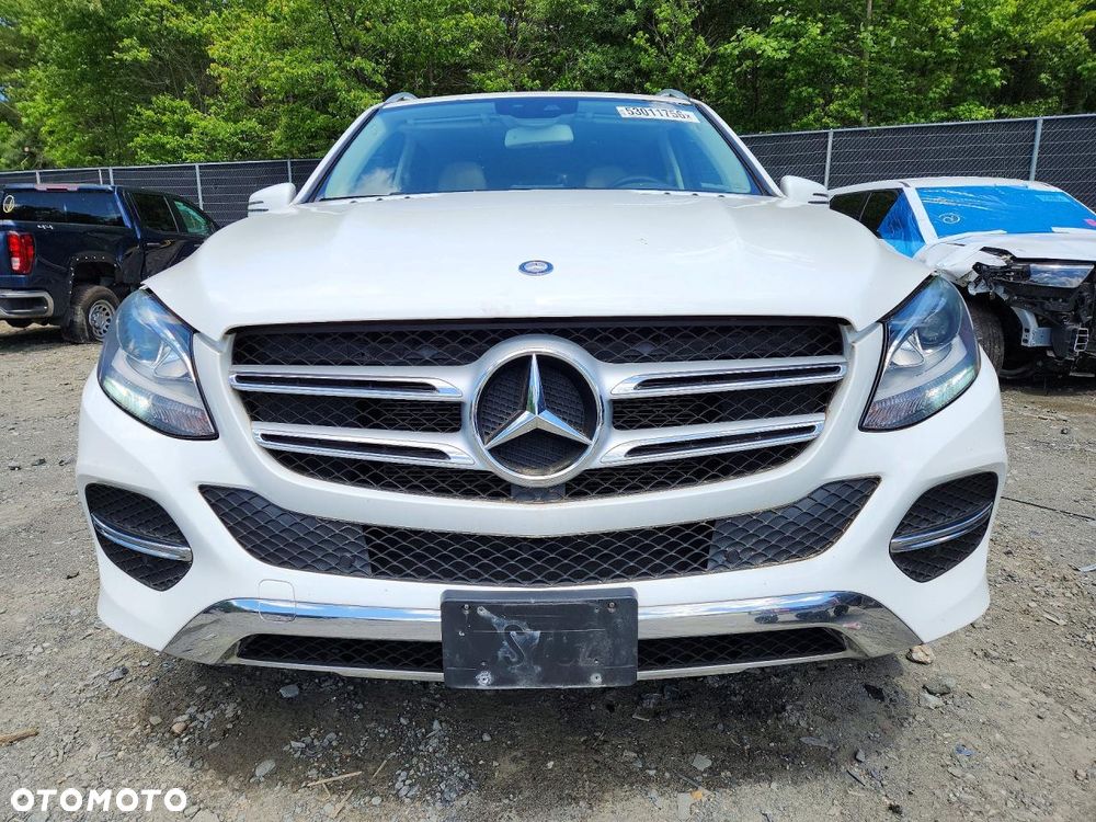 Mercedes-Benz GLE - 6