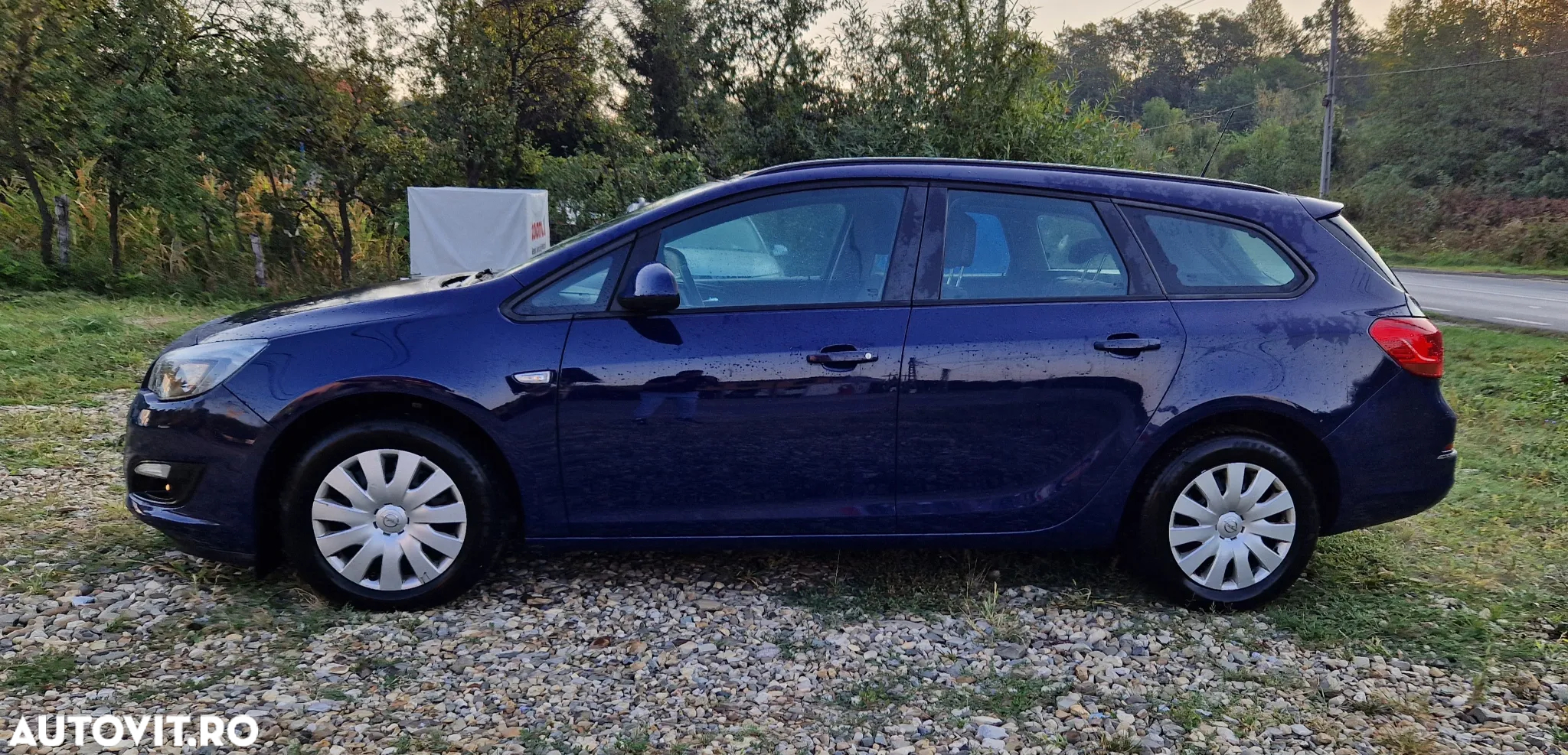 Opel Astra 1.6 CDTI DPF ecoFLEX Sports TourerStart/Stop Exklusiv - 11