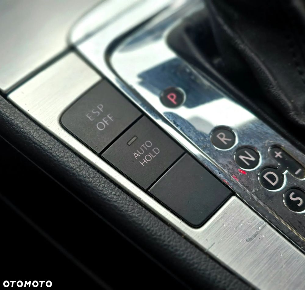 Volkswagen Passat 2.0 TDI DPF Highline DSG - 21