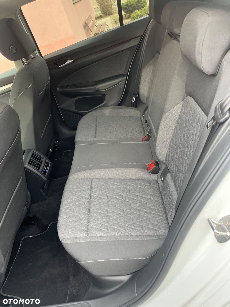 Volkswagen Golf - 17