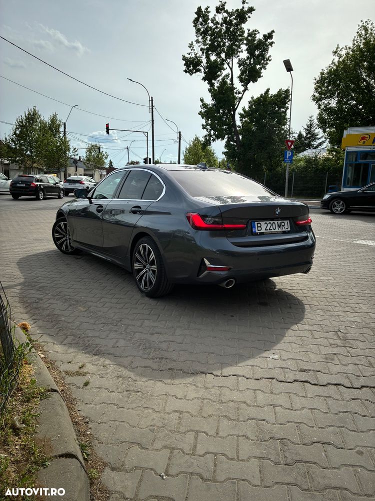 BMW Seria 3 320d xDrive AT Luxury Line - 24