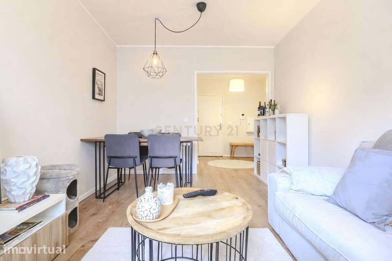 Apartamento T2 na Prelada - Oportunidade Única! - Grande imagem: 2/17