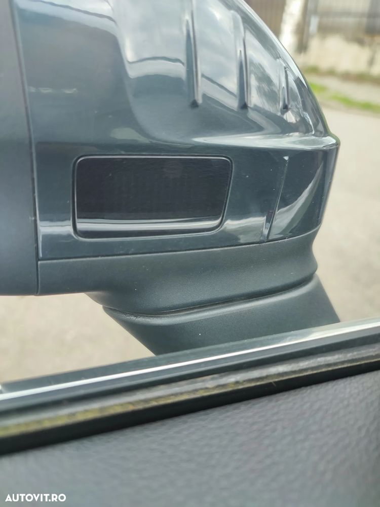 Audi A4 Avant 2.0 TDI quattro Stronic - 12