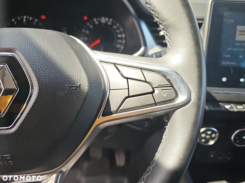 Renault Captur - 16