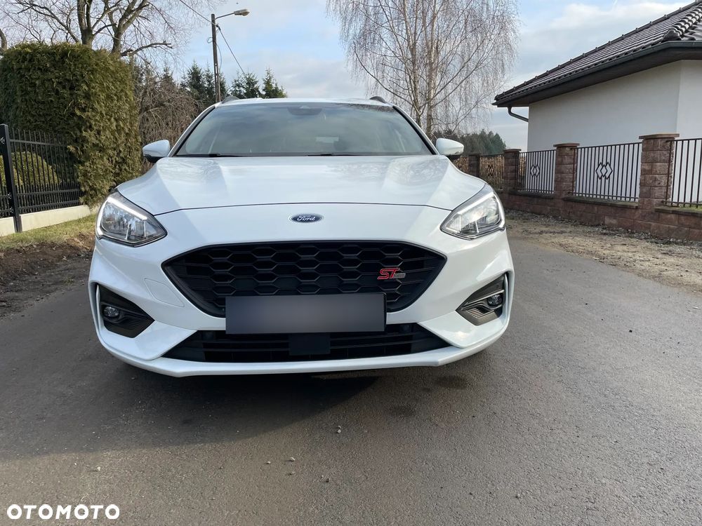 Ford Focus 1.0 EcoBoost Start-Stopp-System ST-LINE DESIGN - 21