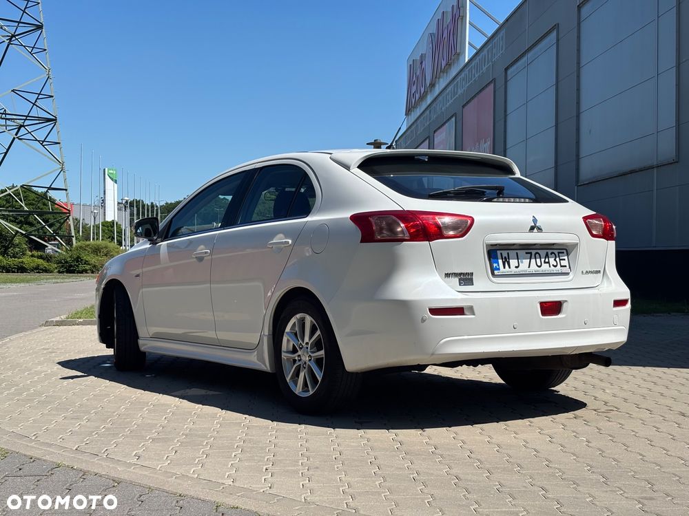 Mitsubishi Lancer 1.6 Invite - 5