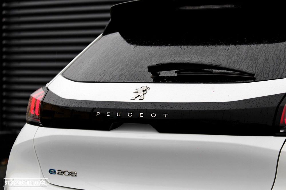 Peugeot e-208 50 kWh Allure - 11