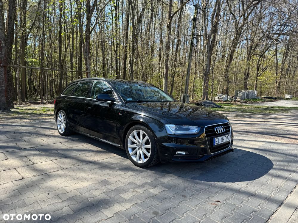 Audi A4 Avant 2.0 TDI Quattro S tronic - 38