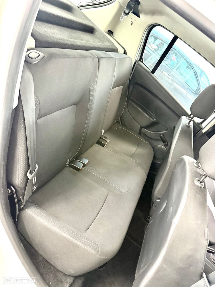 Dacia Sandero 1.0 SCe Comfort - 12