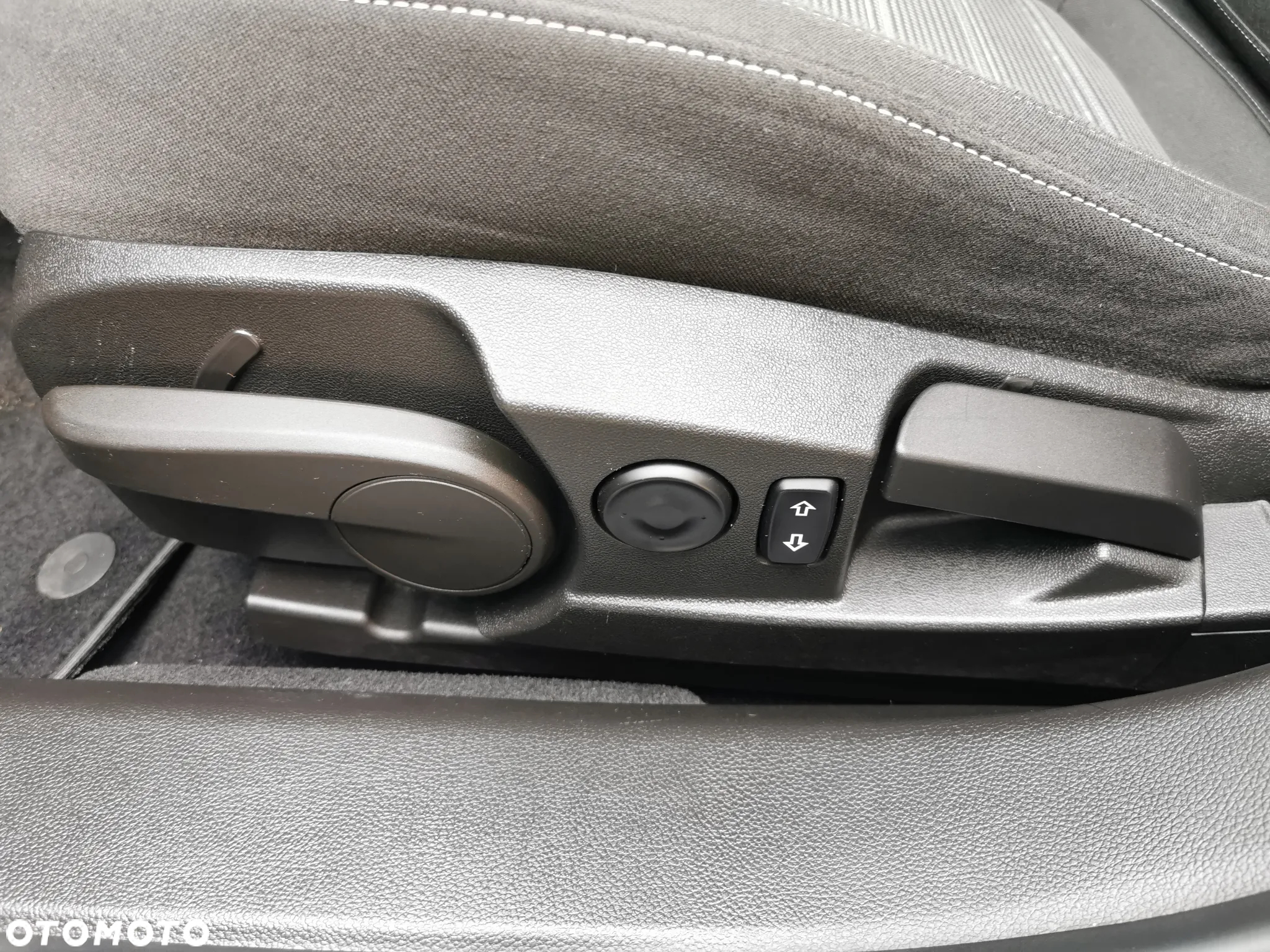Opel Insignia 1.4 Turbo Sports Tourer ecoFLEXStart/Stop Innovation - 28