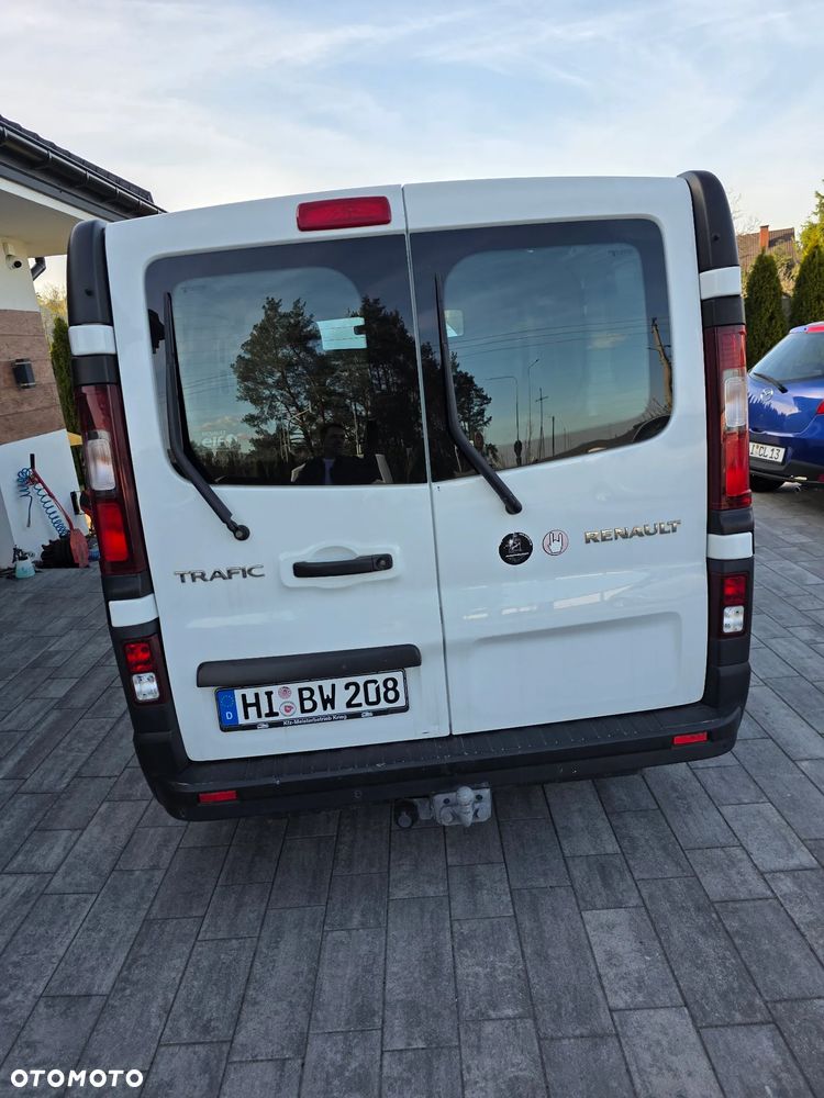 Renault TRAFIC - 10