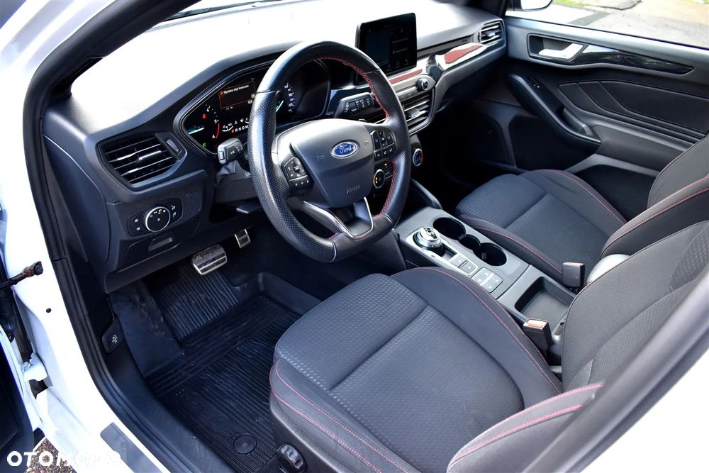 Ford Focus 2.0 EcoBlue ST-Line Business - 13