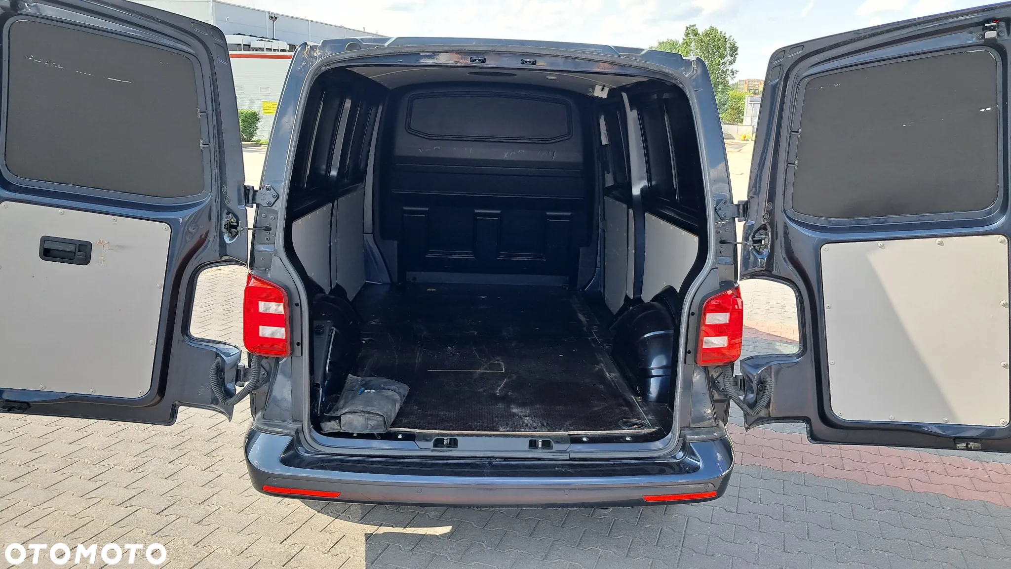 Volkswagen Transporter - 6