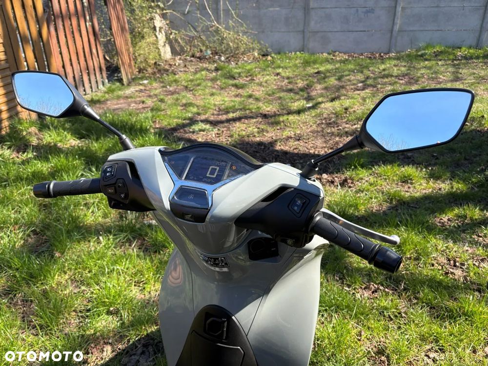 Honda SH - 4