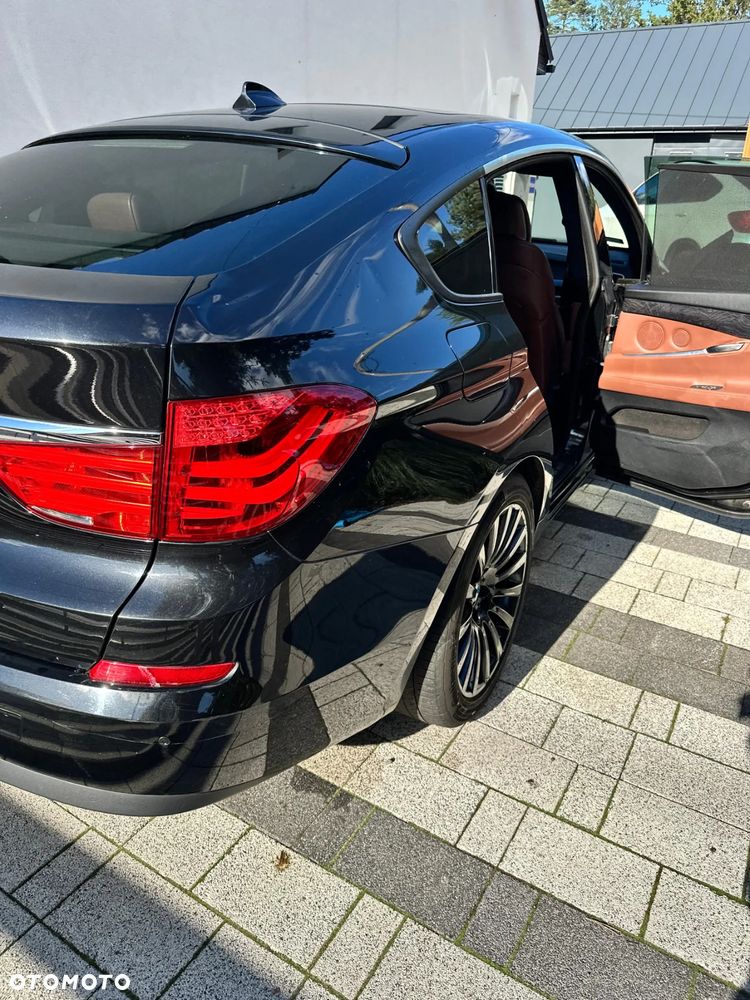 BMW 5GT - 6