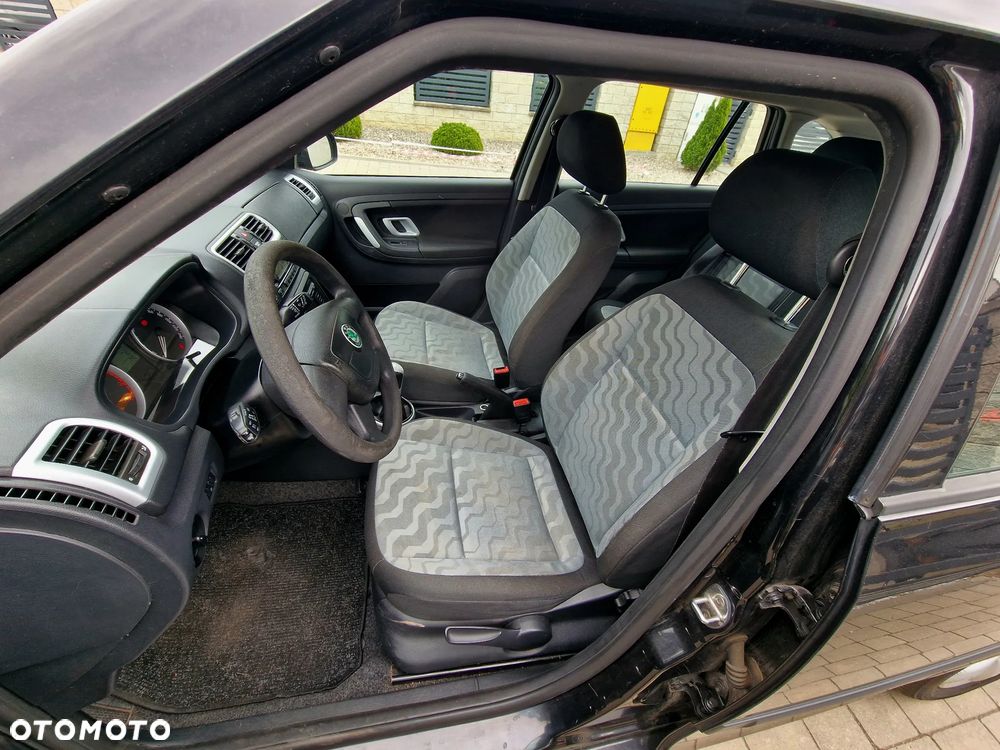 Skoda Fabia 1.4 16V Ambiente - 10