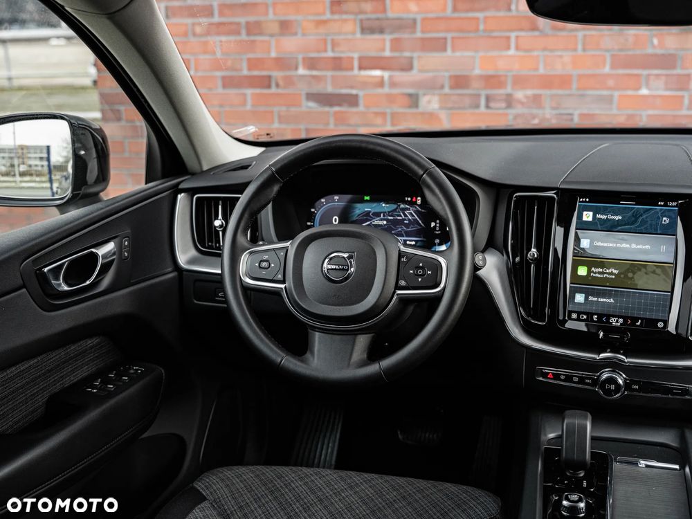 Volvo XC 60 B4 D Core - 33