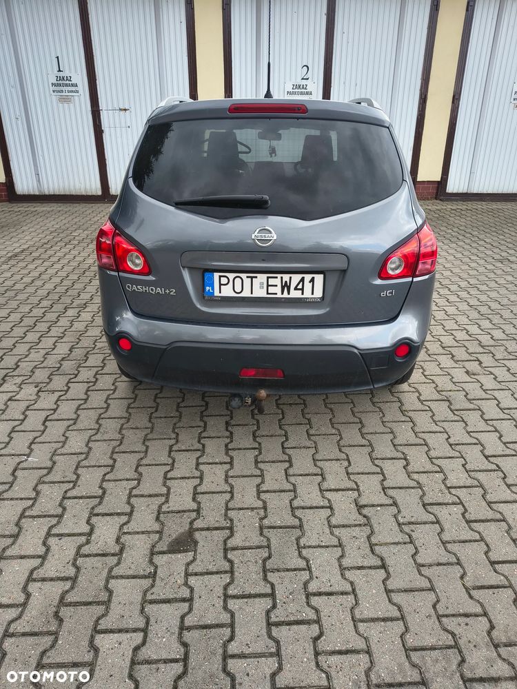 Nissan Qashqai+2 - 18