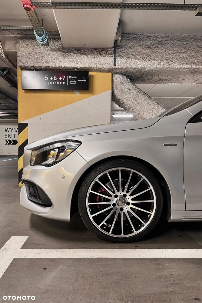 Mercedes-Benz CLA 250 4Matic 7G-DCT Sport - 15