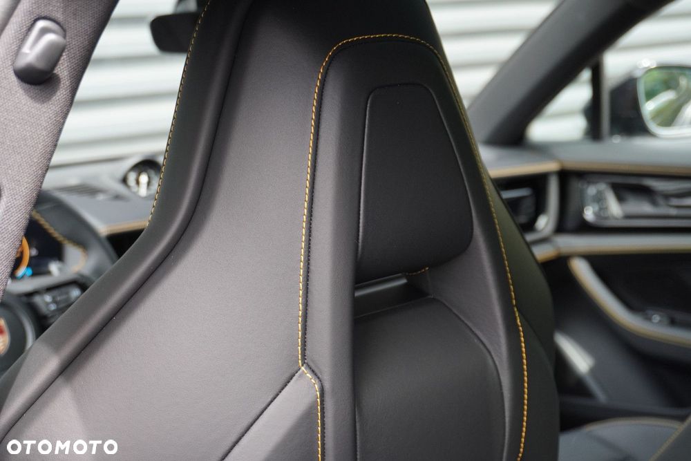 Porsche Panamera - 14