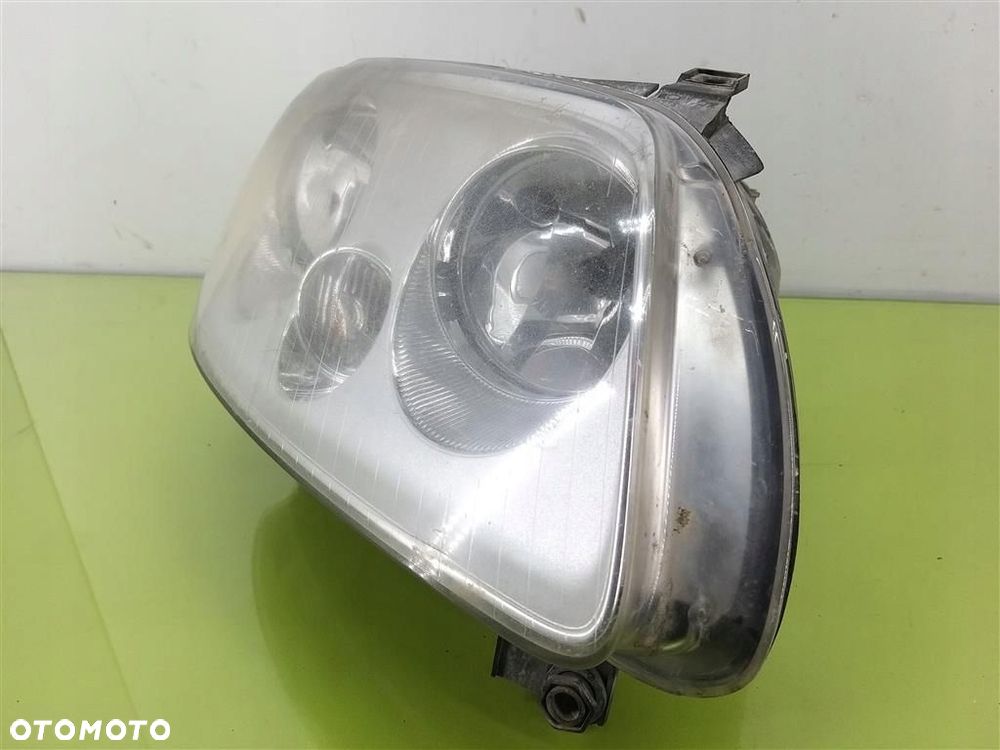 Reflektor lampa przód prawa VW Caddy  III  2004-2010 VISTEON 2K0941006B - 3