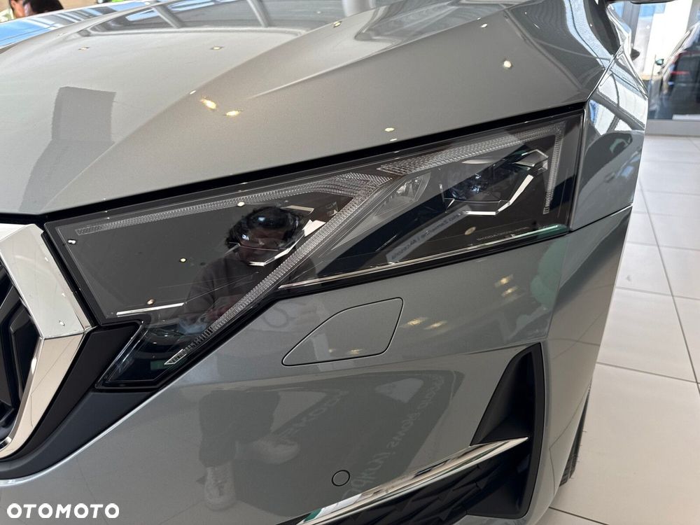 Skoda Octavia 2.0 TDI Drive Selection DSG - 24