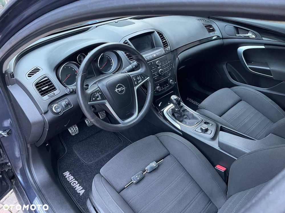 Opel Insignia 2.0 Turbo Cosmo - 10