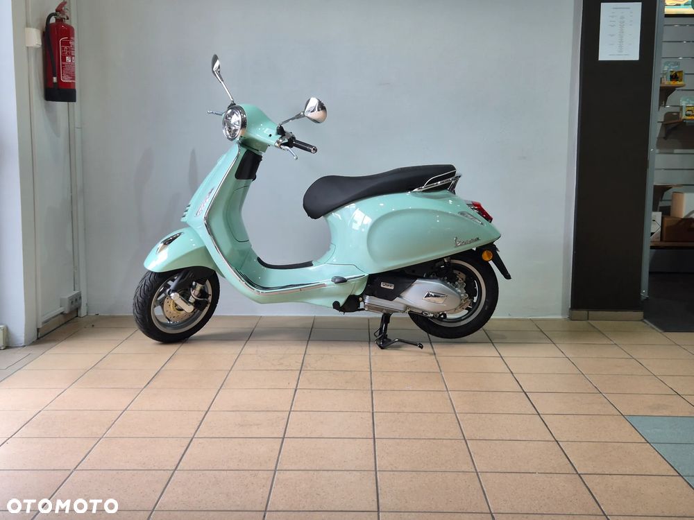 Vespa Primavera - 7