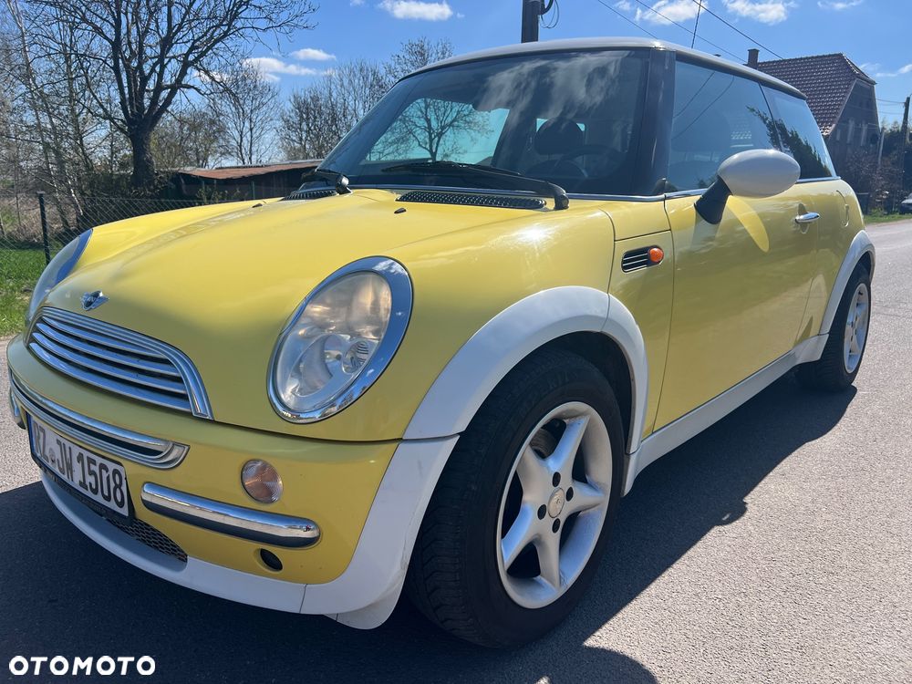 MINI Cooper Standard