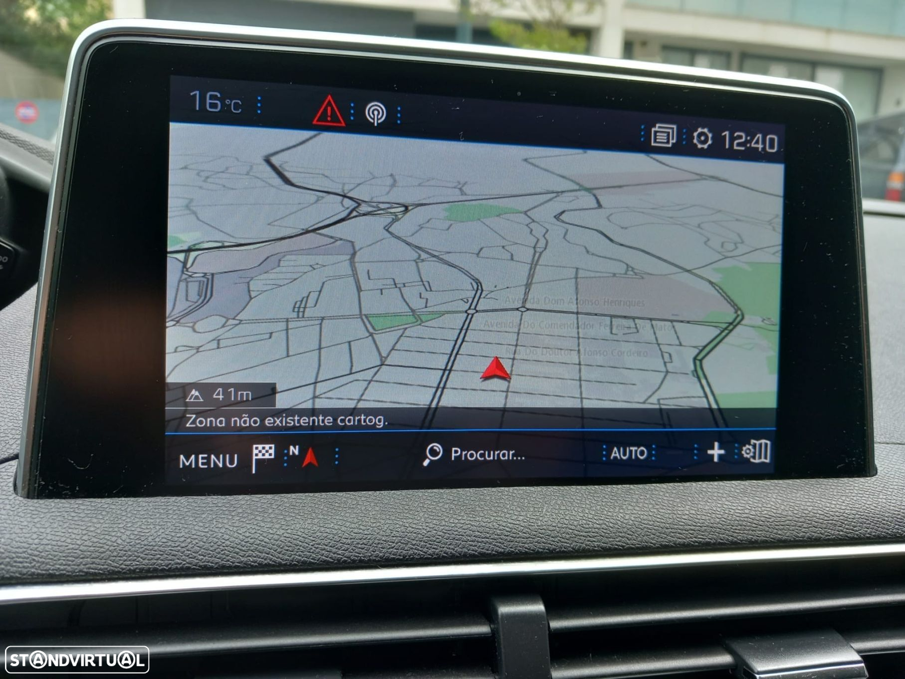 Peugeot 5008 1.5 BlueHDi Allure EAT8 - 34