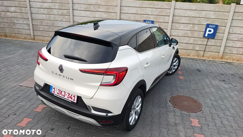 Renault Captur - 21