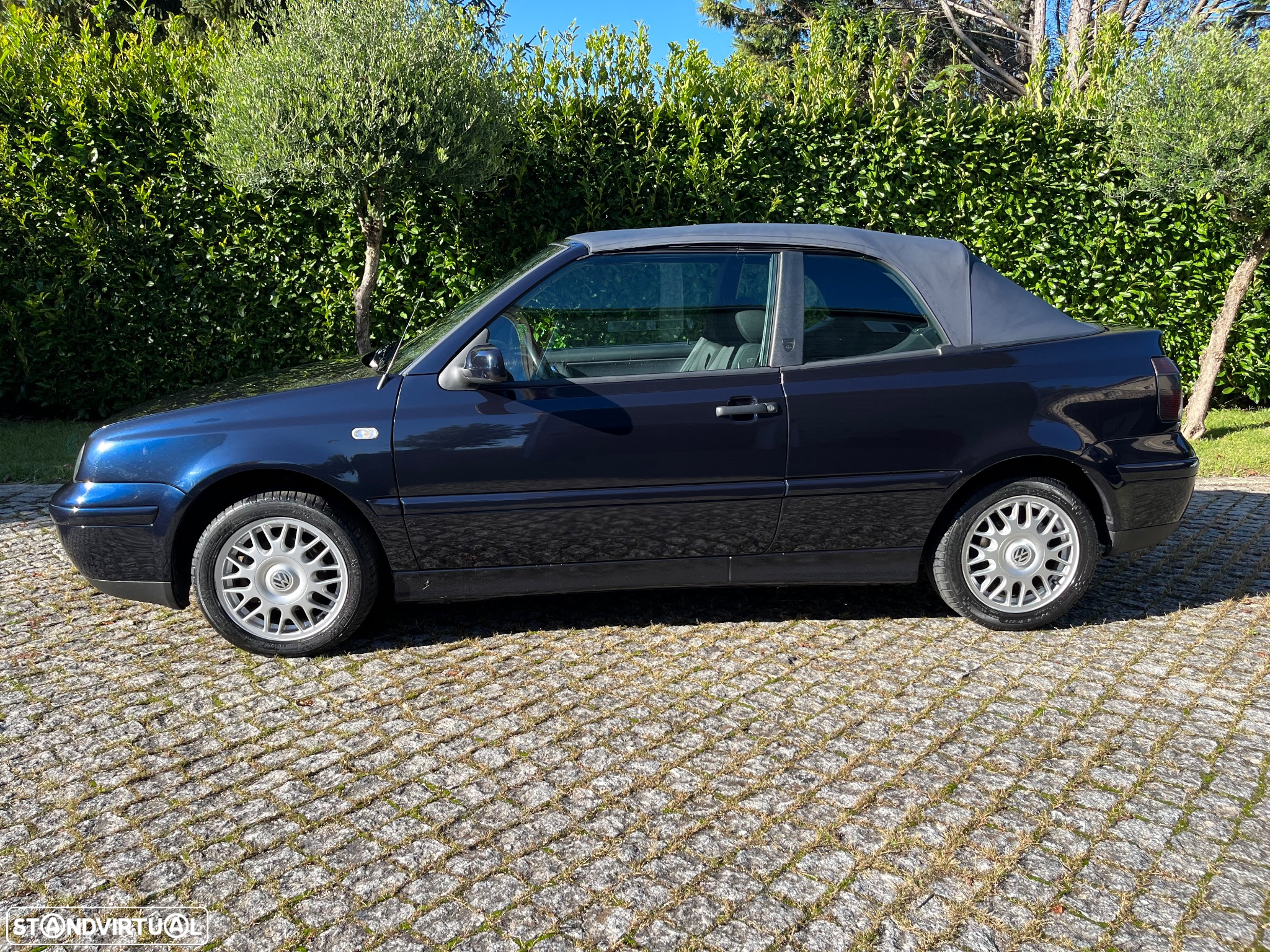 VW Golf Cabriolet 1.9 TDI Highl. - 9