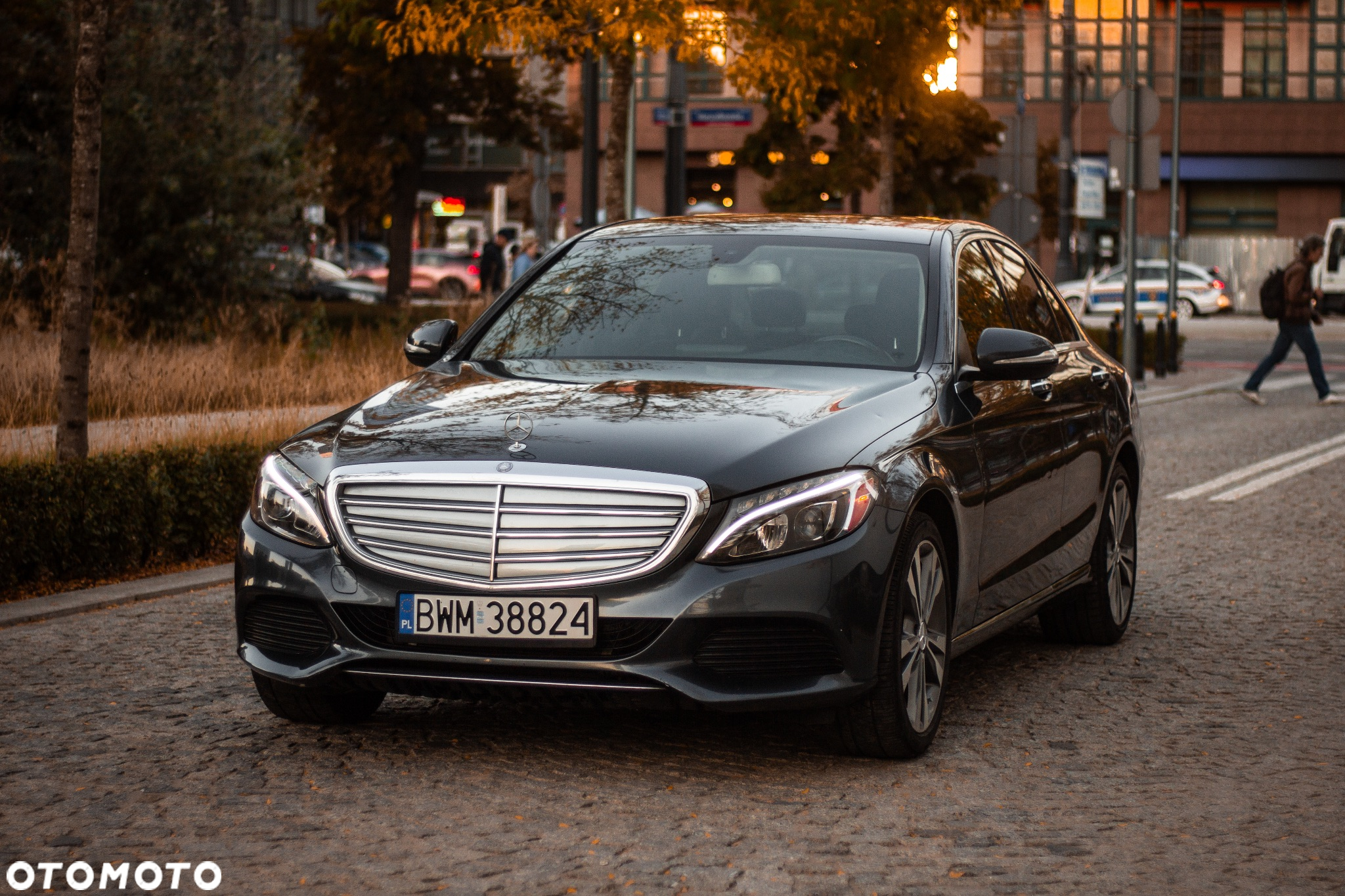 Mercedes-Benz Klasa C 300 7G-TRONIC - 19