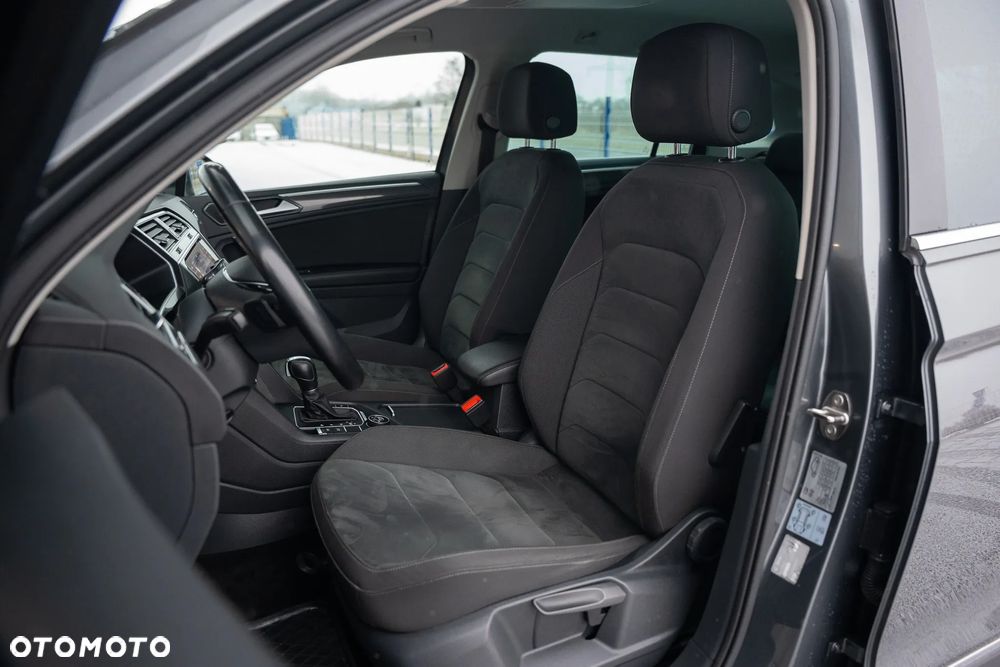 Volkswagen Tiguan 2.0 TDI SCR 4Motion (BlueMotion Techn.) DSG Highline - 23