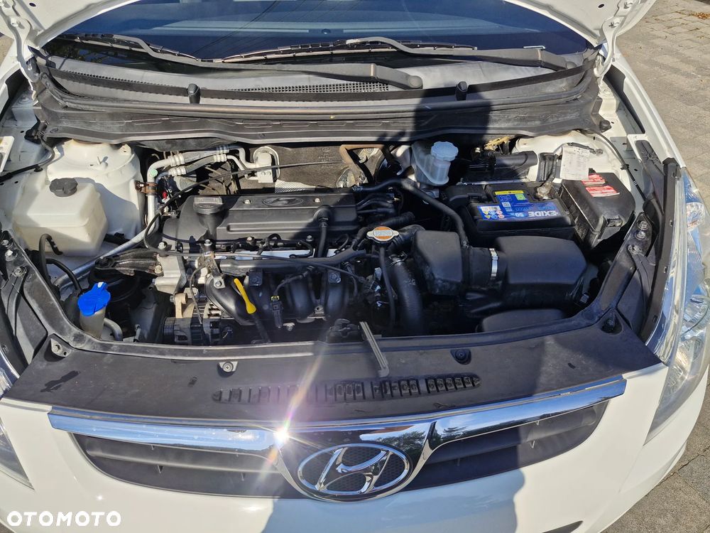 Hyundai i20 - 9