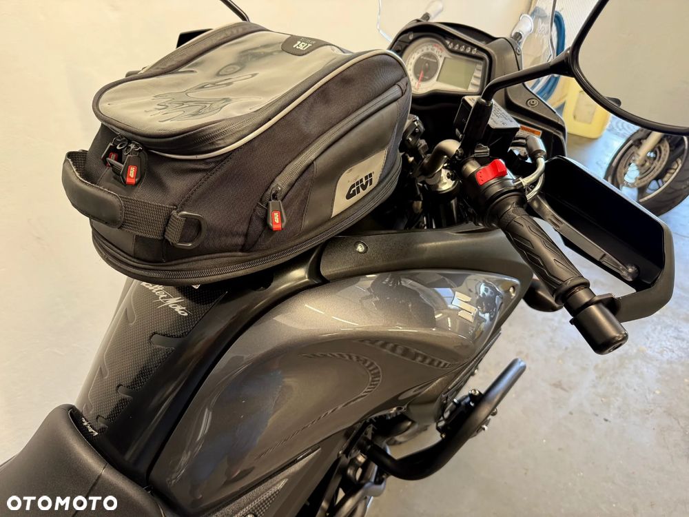 Suzuki V-STROM - 31