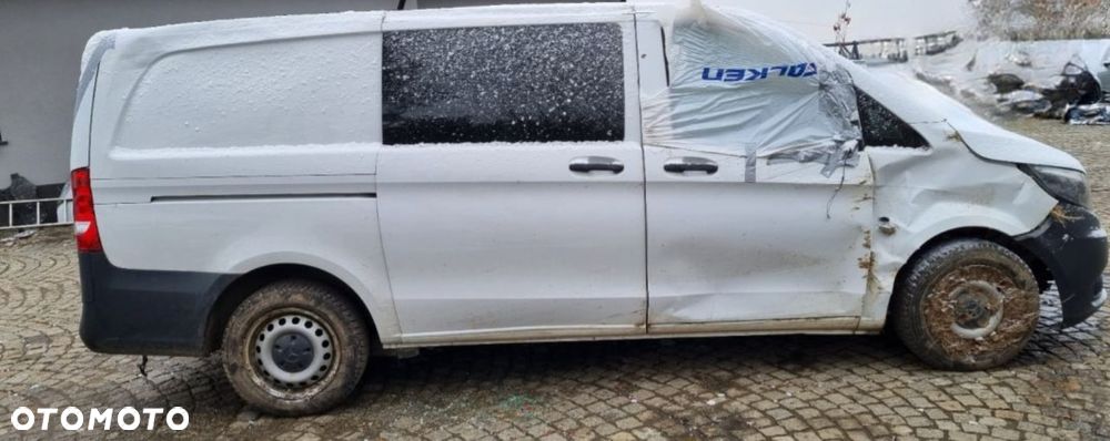 Karoseria goła uszkodzona dokumenty DE Mercedes Vito W447 2016r. 1.6 CDI - 5