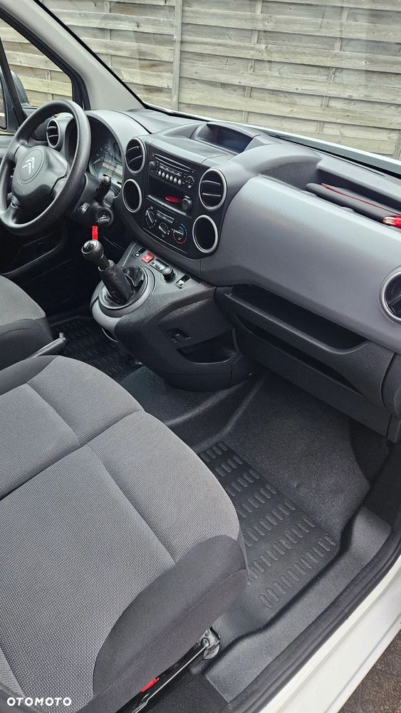 Citroën BERLINGO - 11