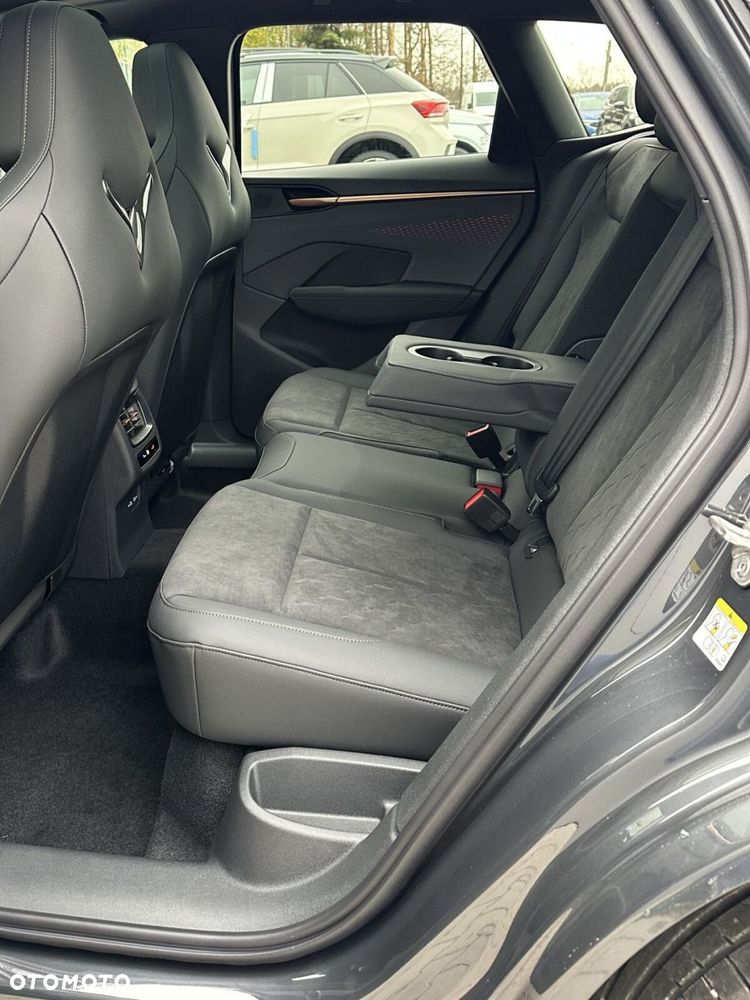 Cupra Terramar 1.5 eTSI mHEV DSG - 18