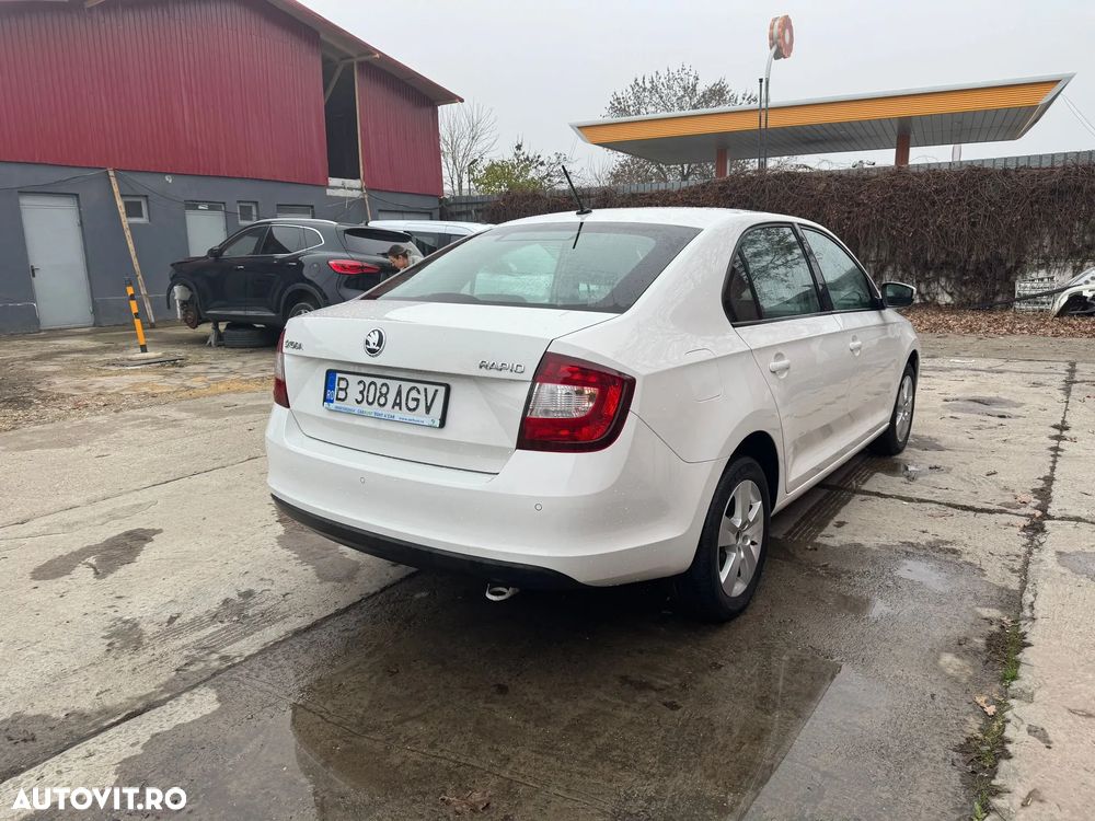 Skoda RAPID 1.0 TSI Ambition - 4